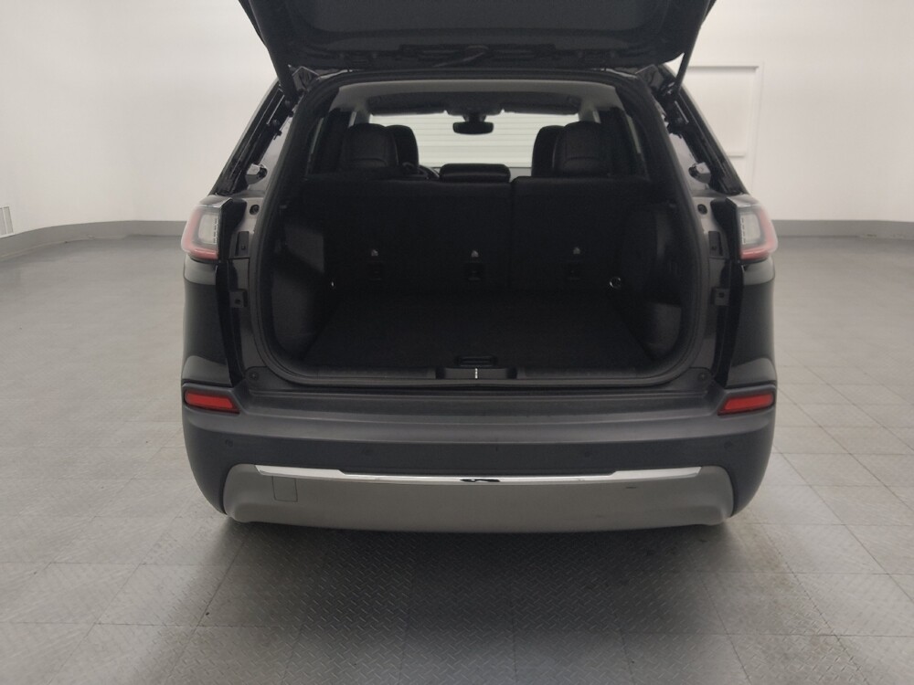 2019 Jeep Cherokee in Lauderdale Lakes, FL 33313 - 18064462 29