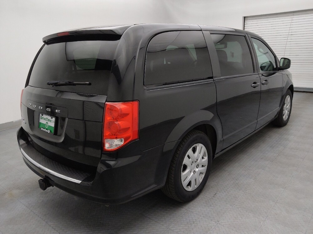 2019 Dodge Grand Caravan in Greenville, SC 29607 - 18064468 9