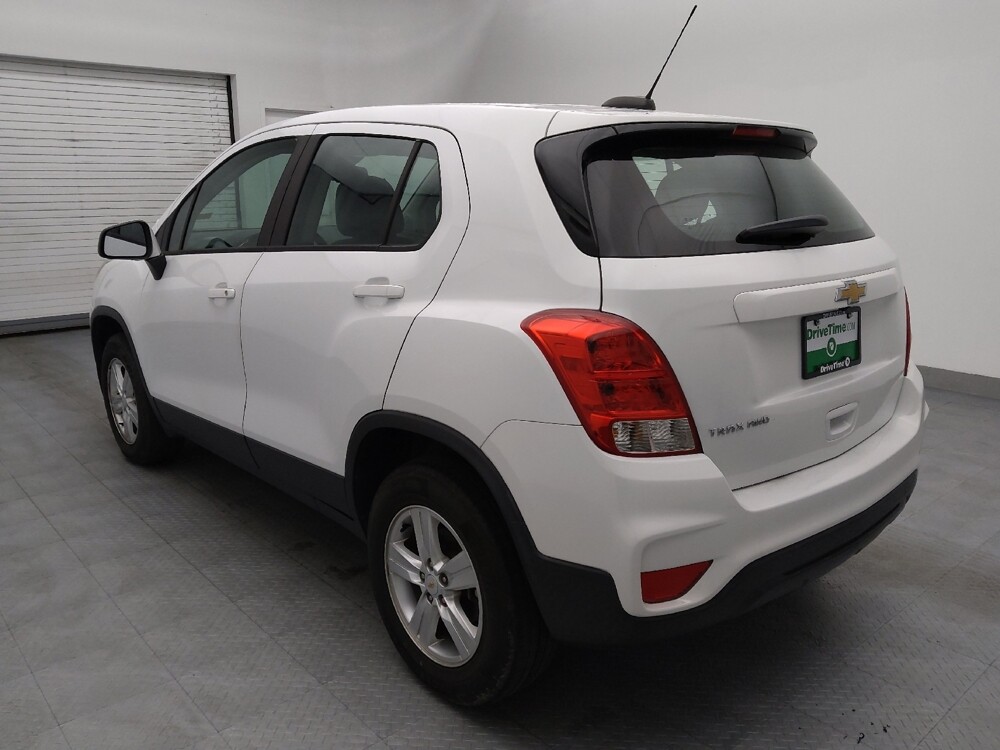 2018 Chevrolet Trax in Charlotte, NC 28213 - 18064473 3