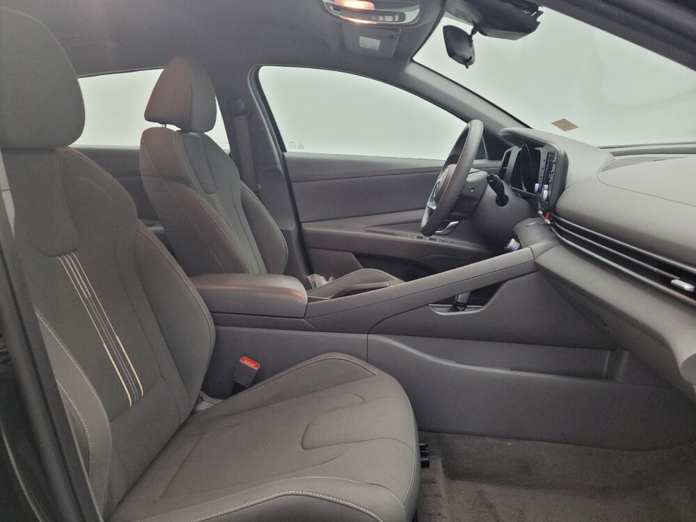 2022 Hyundai Elantra in Maple Heights, OH 44137 - 18064526 21