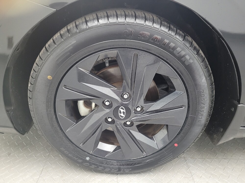 2022 Hyundai Elantra in Maple Heights, OH 44137 - 18064526 31