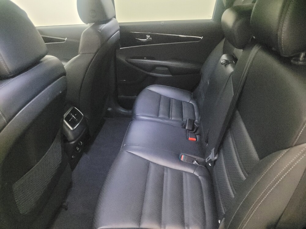 2019 Kia Sorento in Glen Burnie, MD 21061 - 18064534 18