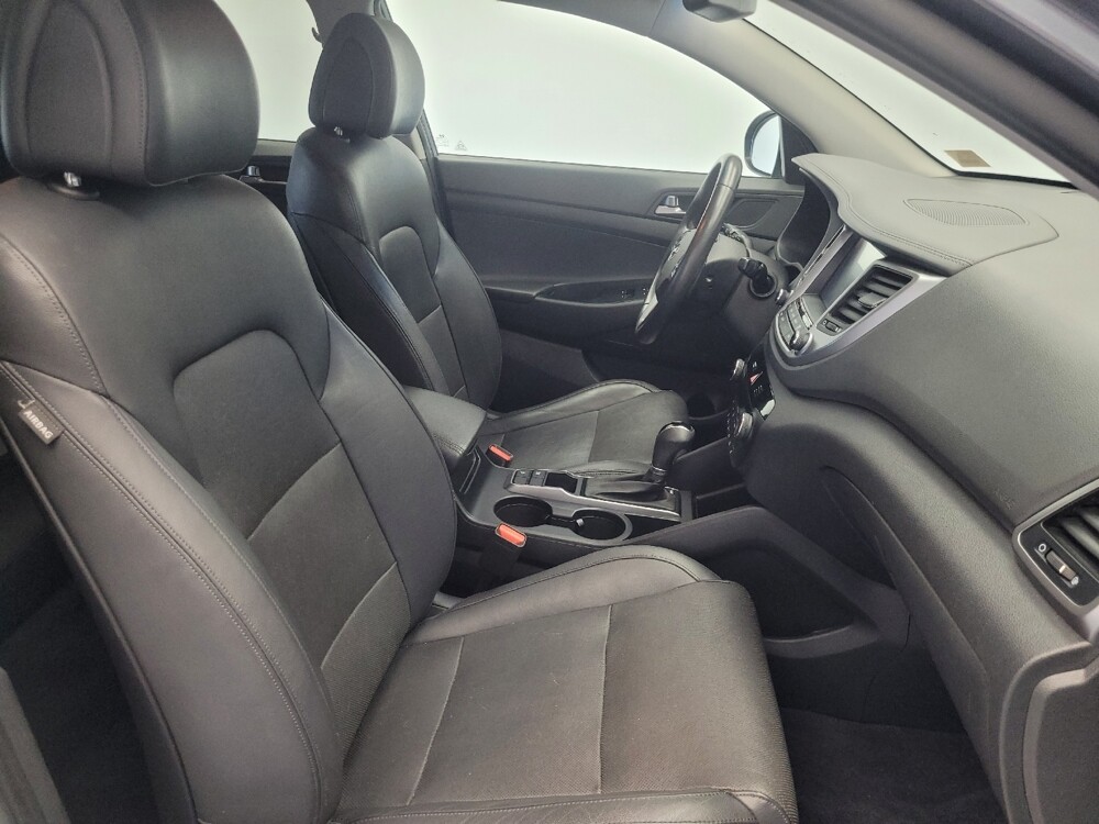 2016 Hyundai Tucson in Indianapolis, IN 46219 - 18064552 21