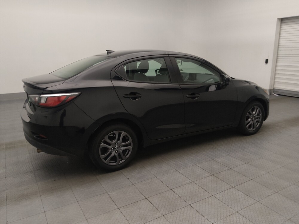 2019 Toyota Yaris in Gainesville, FL 32609 - 18064562 10