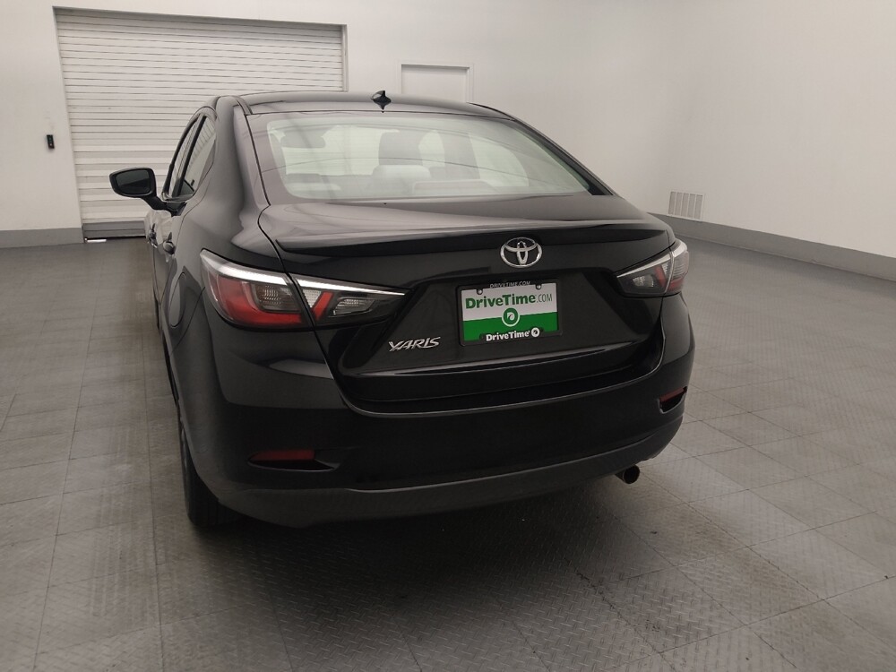 2019 Toyota Yaris in Gainesville, FL 32609 - 18064562 6