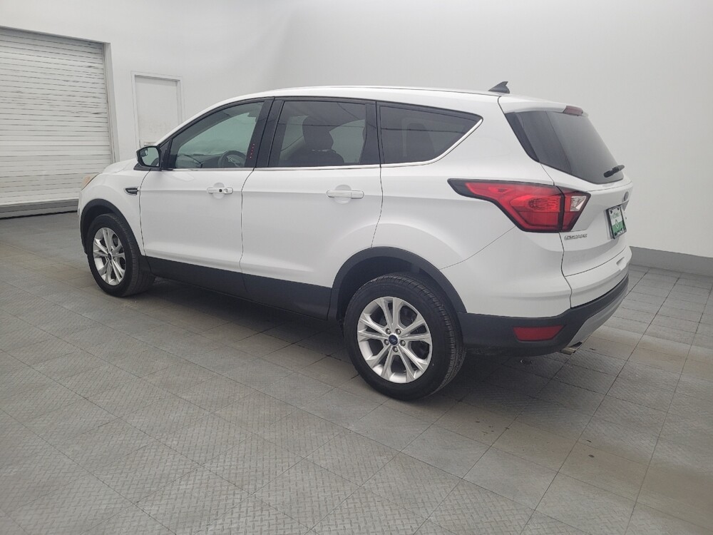 2019 Ford Escape in Tallahassee, FL 32304 - 18064576 3