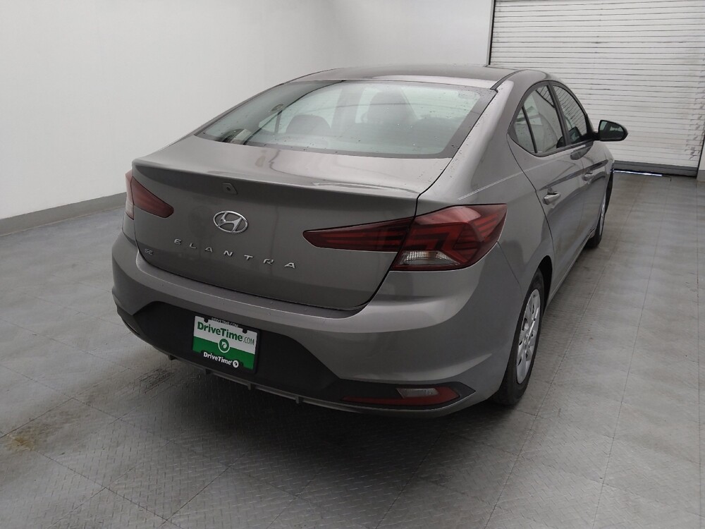 2020 Hyundai Elantra in Greenville, SC 29607 - 18064639 7