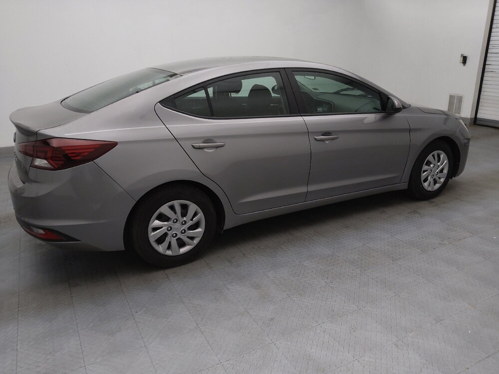 2020 Hyundai Elantra in Greenville, SC 29607 - 18064639 10