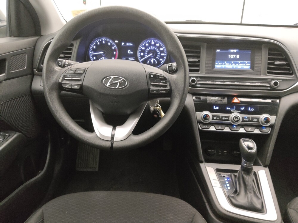 2020 Hyundai Elantra in Greenville, SC 29607 - 18064639 22
