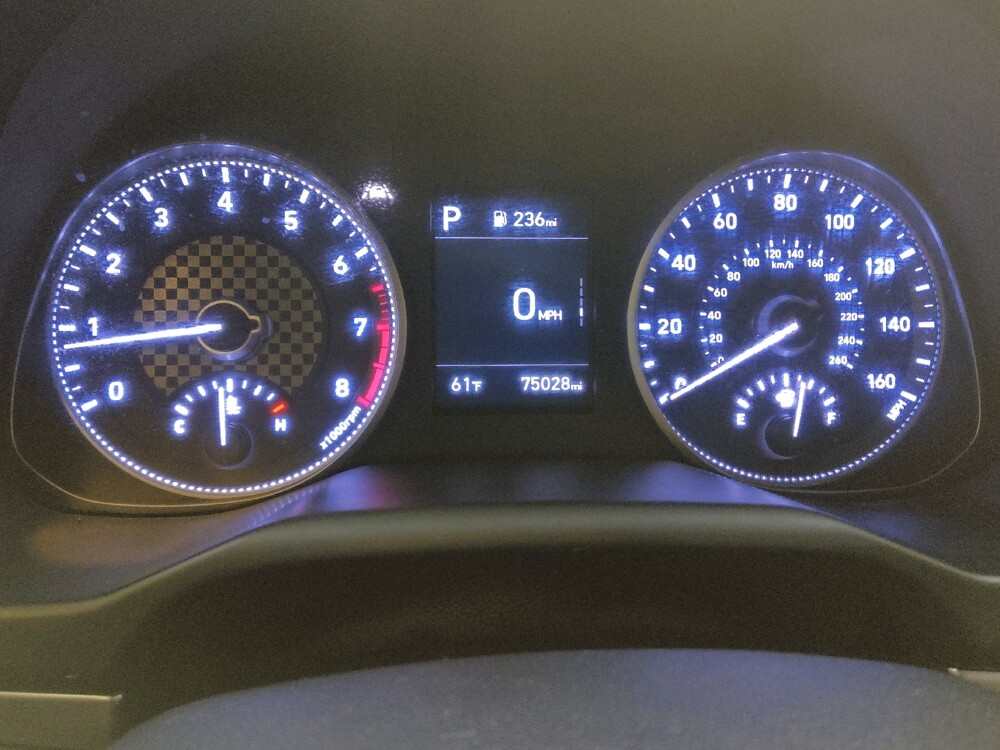 2020 Hyundai Elantra in Greenville, SC 29607 - 18064639 23