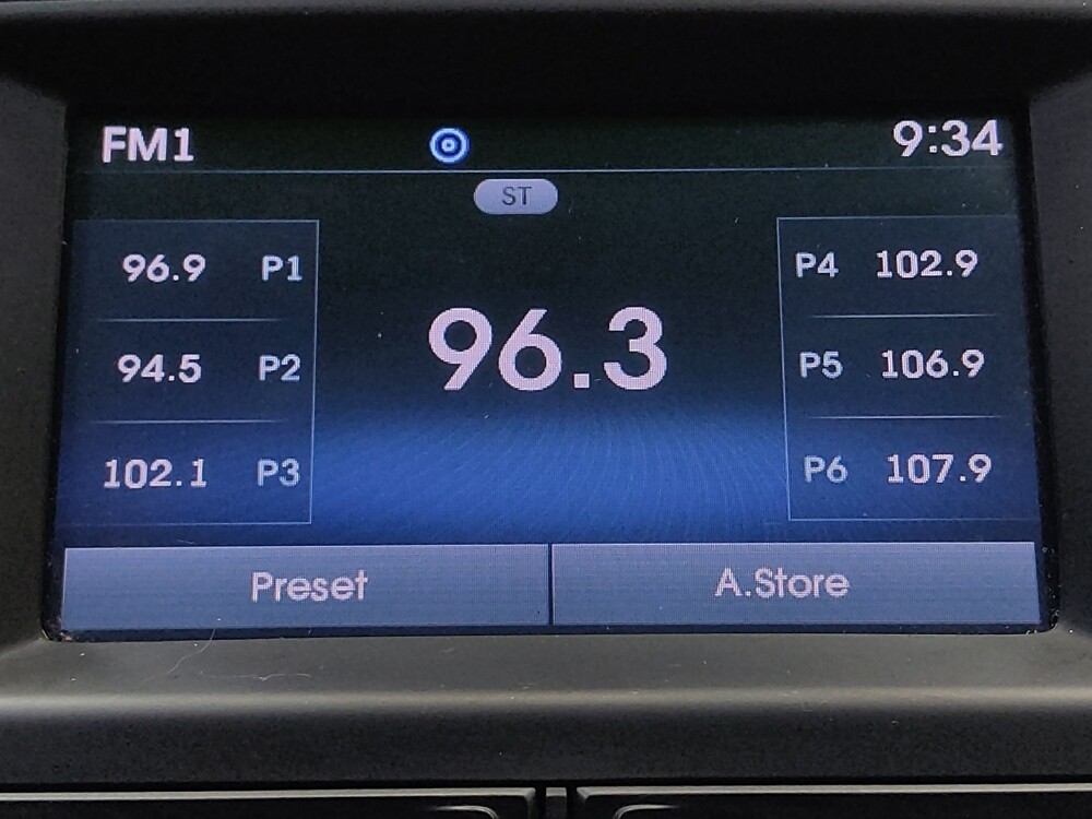 2015 Hyundai Tucson in Greenville, SC 29607 - 18064640 25