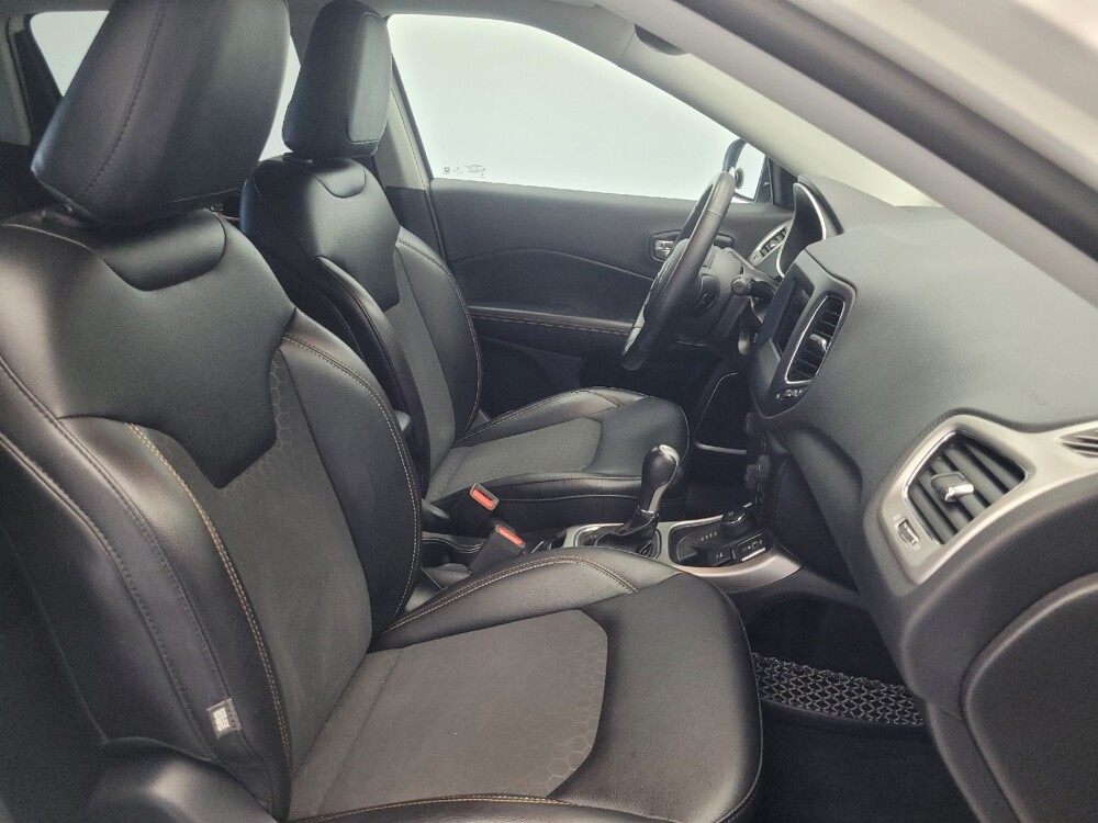 2019 Jeep Compass in Highland, IN 46322 - 18064669 21