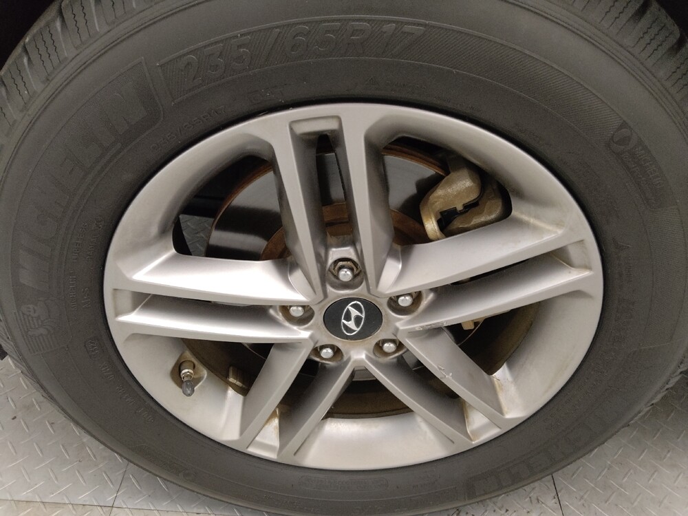 2017 Hyundai Santa Fe in Athens, GA 30606 - 18064709 31