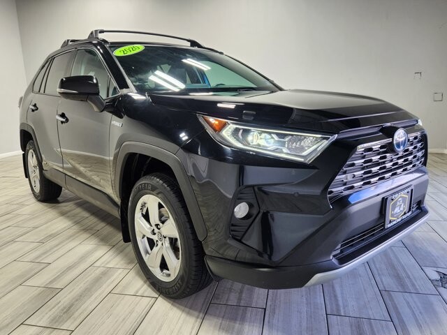 2019 Toyota RAV4 in Cinnaminson, NJ 08077 - 18064720 7