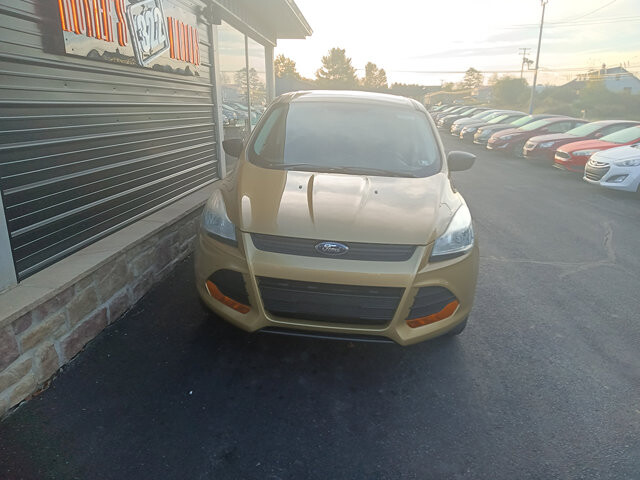 2014 Ford Escape in DuBois, PA 15801 - 18064725 3