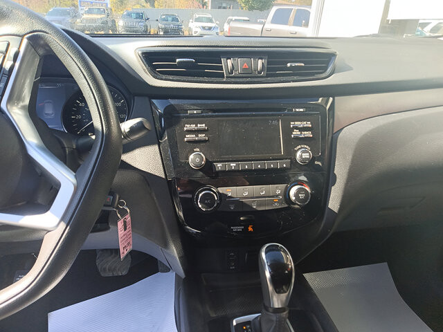 2017 Nissan Rogue Sport in DuBois, PA 15801 - 18064727 4