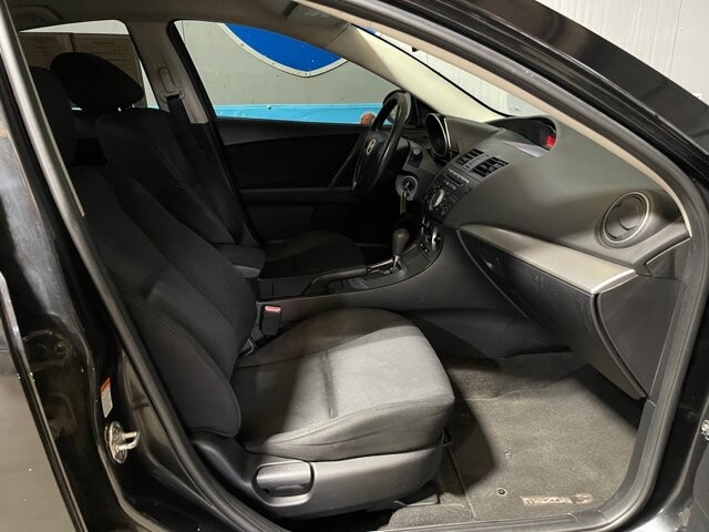 2011 Mazda MAZDA3 in Conyers, GA 30094 - 18064732 17