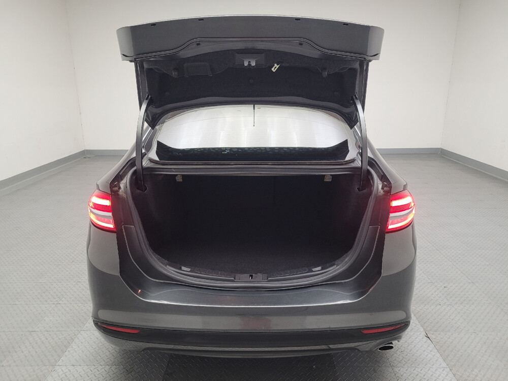 2017 Ford Fusion in Torrance, CA 90504 - 18064754 29