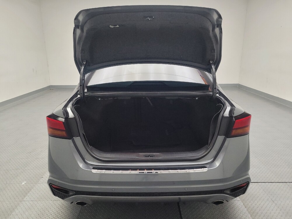 2020 Nissan Altima in Riverside, CA 92504 - 18064759 29