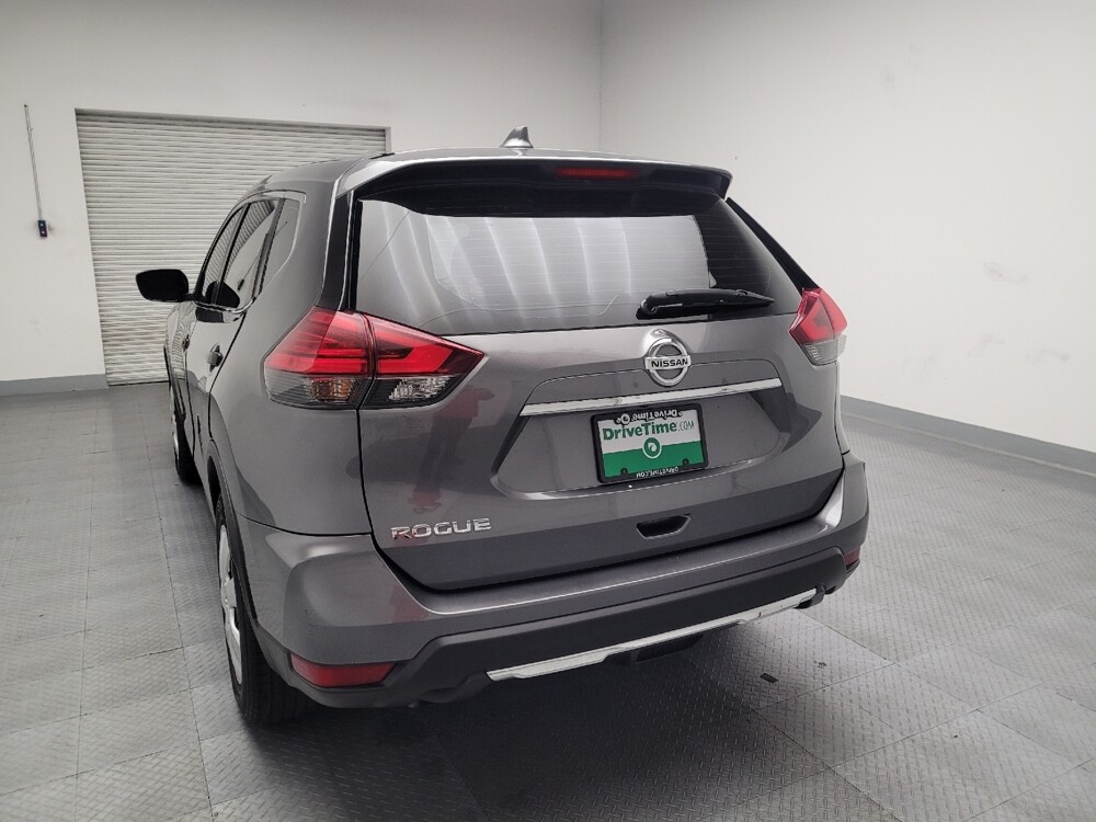 2017 Nissan Rogue in Riverside, CA 92504 - 18064763 6