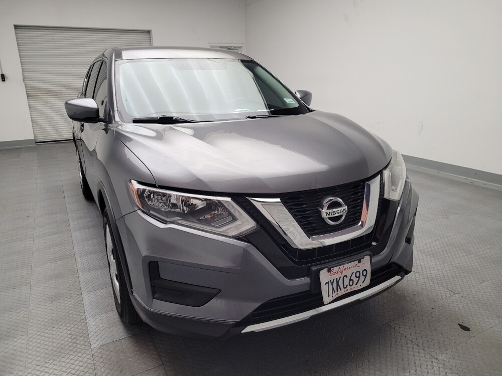 2017 Nissan Rogue in Riverside, CA 92504 - 18064763 14