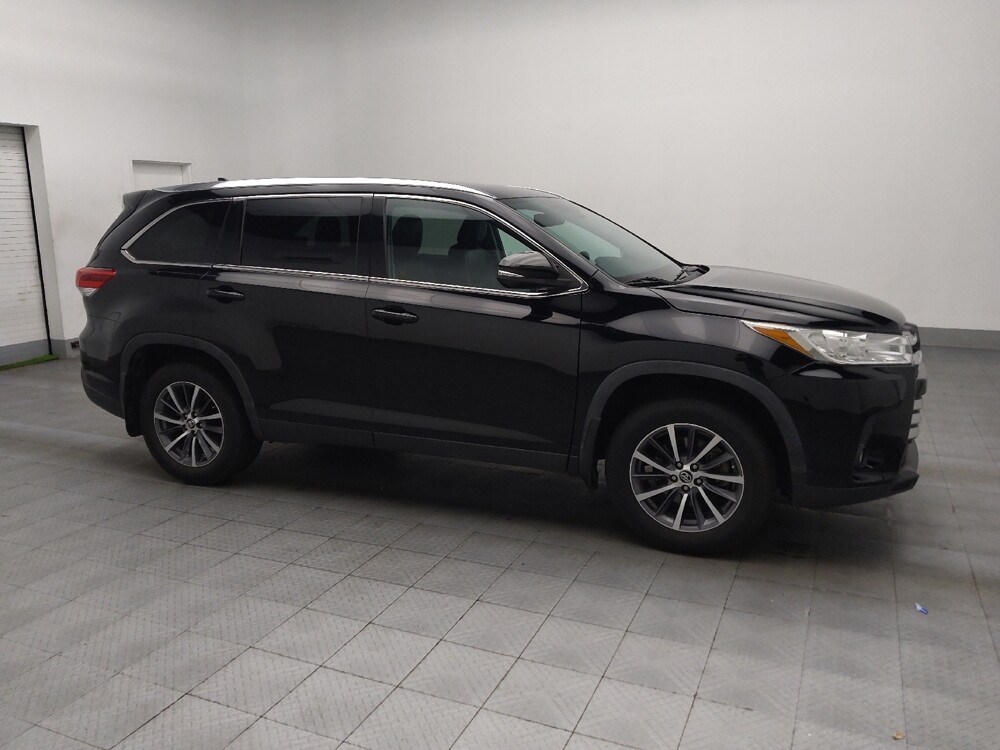 2019 Toyota Highlander in Chattanooga, TN 37421 - 18064787 11