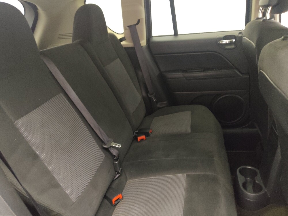 2016 Jeep Compass in Gainesville, FL 32609 - 18064837 19