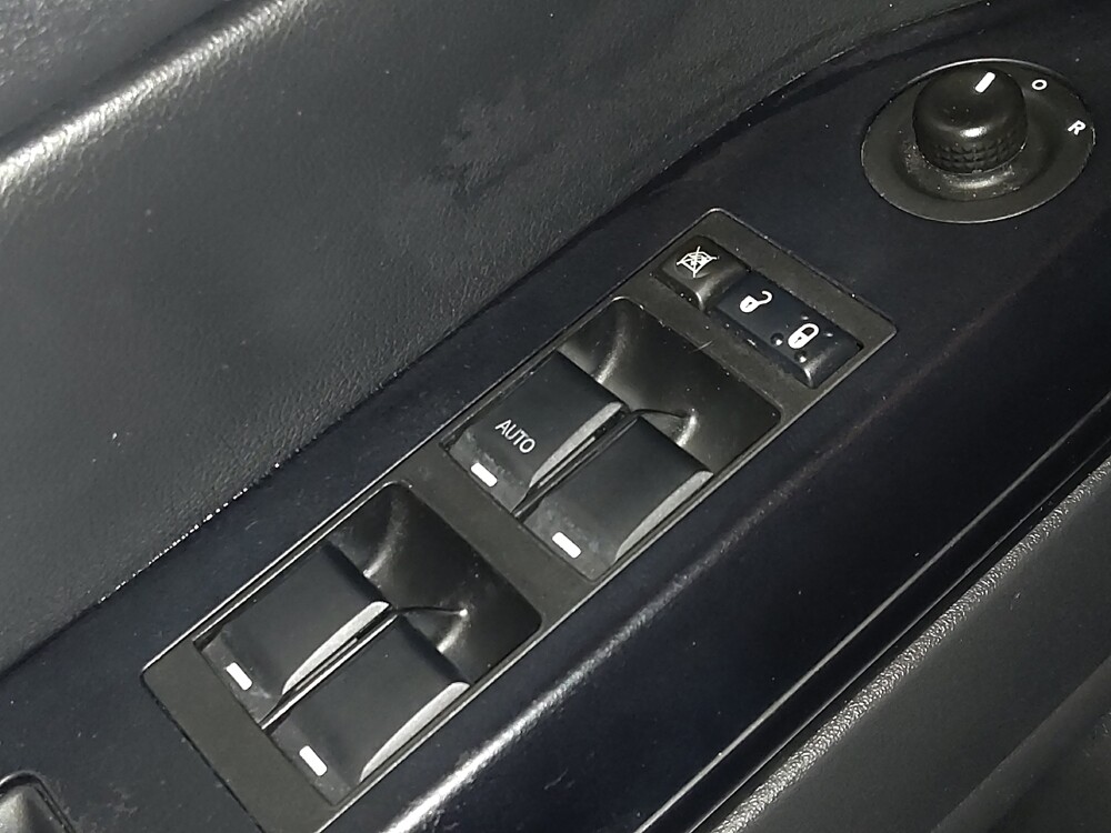 2016 Jeep Compass in Gainesville, FL 32609 - 18064837 27