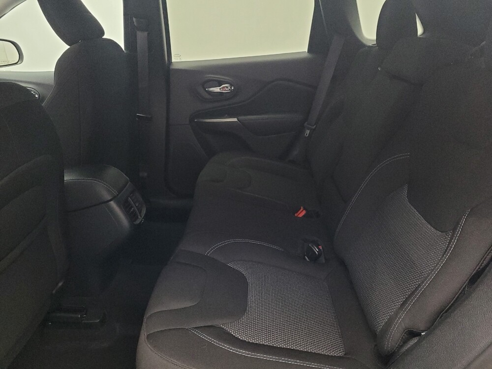 2020 Jeep Cherokee in Kissimmee, FL 34744 - 18064844 18