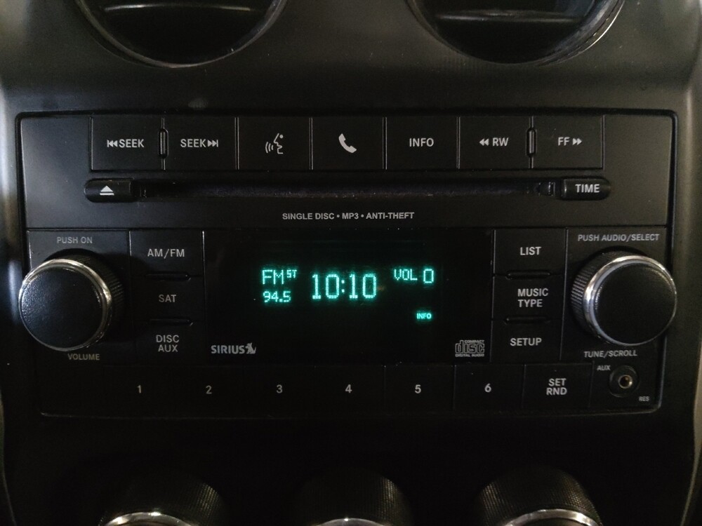 2017 Jeep Compass in Gainesville, FL 32609 - 18064845 25