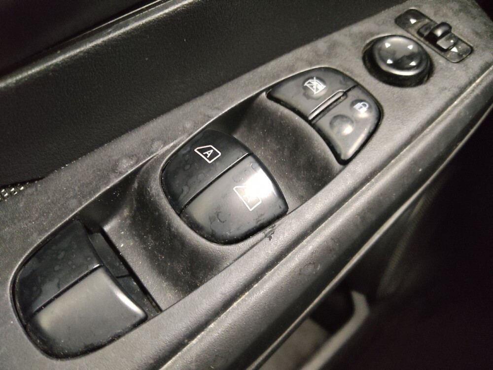 2020 Nissan Kicks in Greenville, SC 29607 - 18064868 27