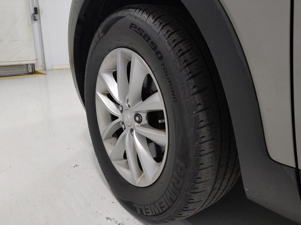 2016 Kia Sorento in Columbus, OH 43228 - 18064910 31