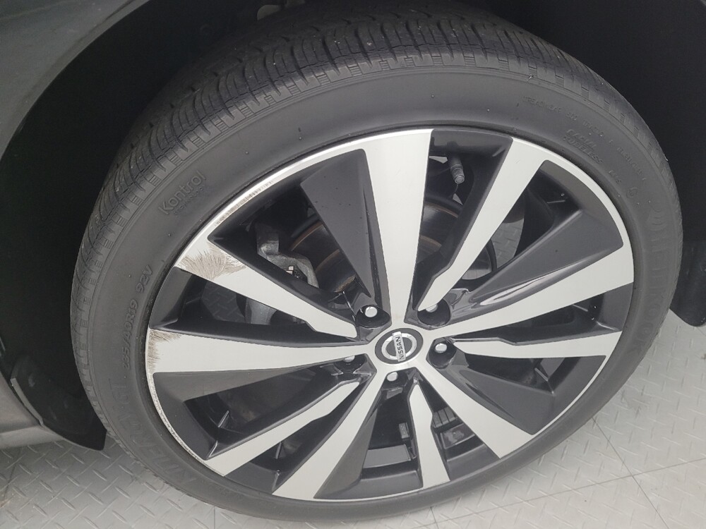 2021 Nissan Altima in Maple Heights, OH 44137 - 18064911 31