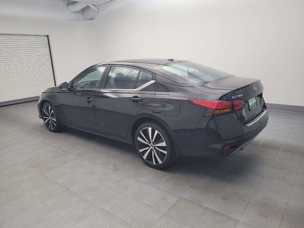2021 Nissan Altima in Maple Heights, OH 44137 - 18064911 3