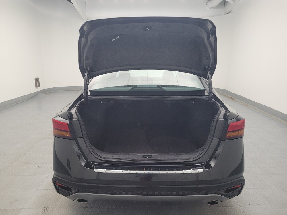 2021 Nissan Altima in Maple Heights, OH 44137 - 18064911 29