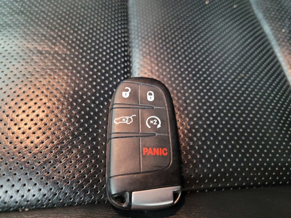 2019 Dodge Durango in Eastpointe, MI 48021 - 18064967 32