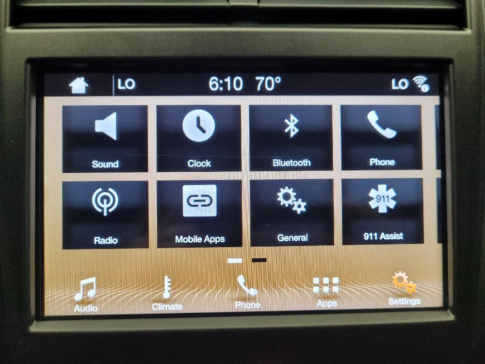 2018 Lincoln MKC in St. Louis, MO 63125 - 18064983 25