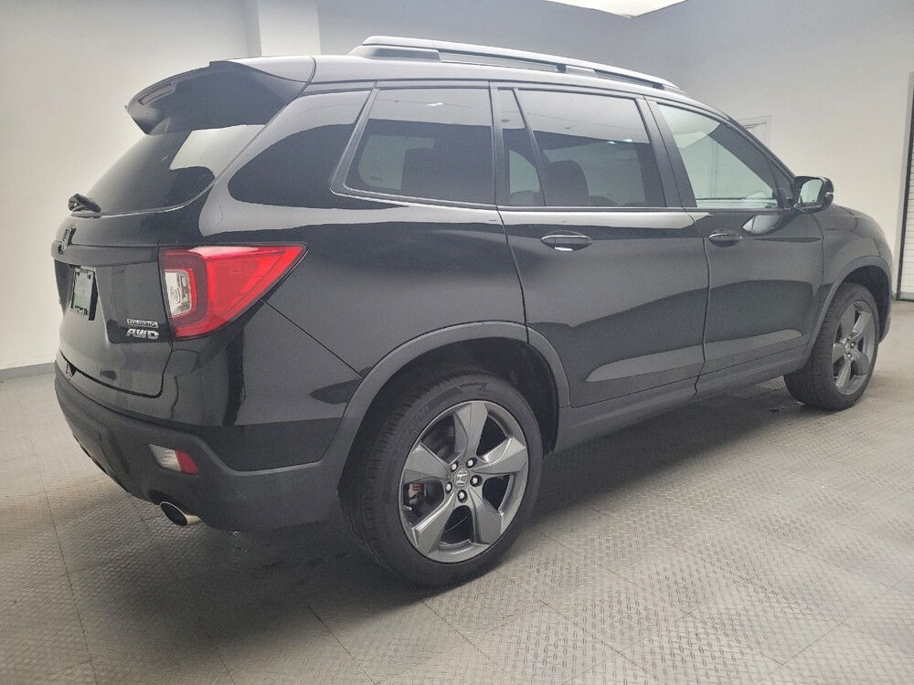 2019 Honda Passport in Eastpointe, MI 48021 - 18064993 10