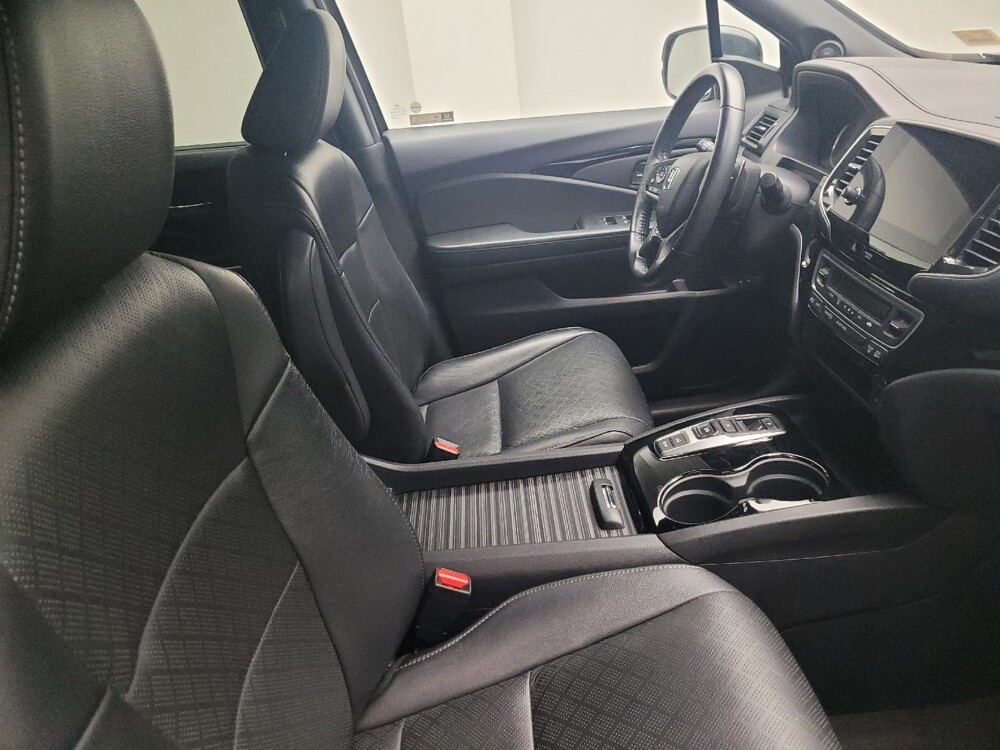 2019 Honda Passport in Eastpointe, MI 48021 - 18064993 21