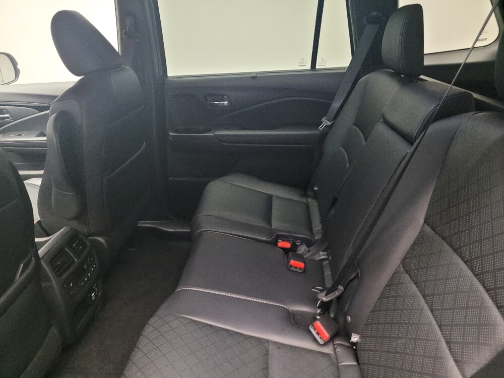 2019 Honda Passport in Eastpointe, MI 48021 - 18064993 18