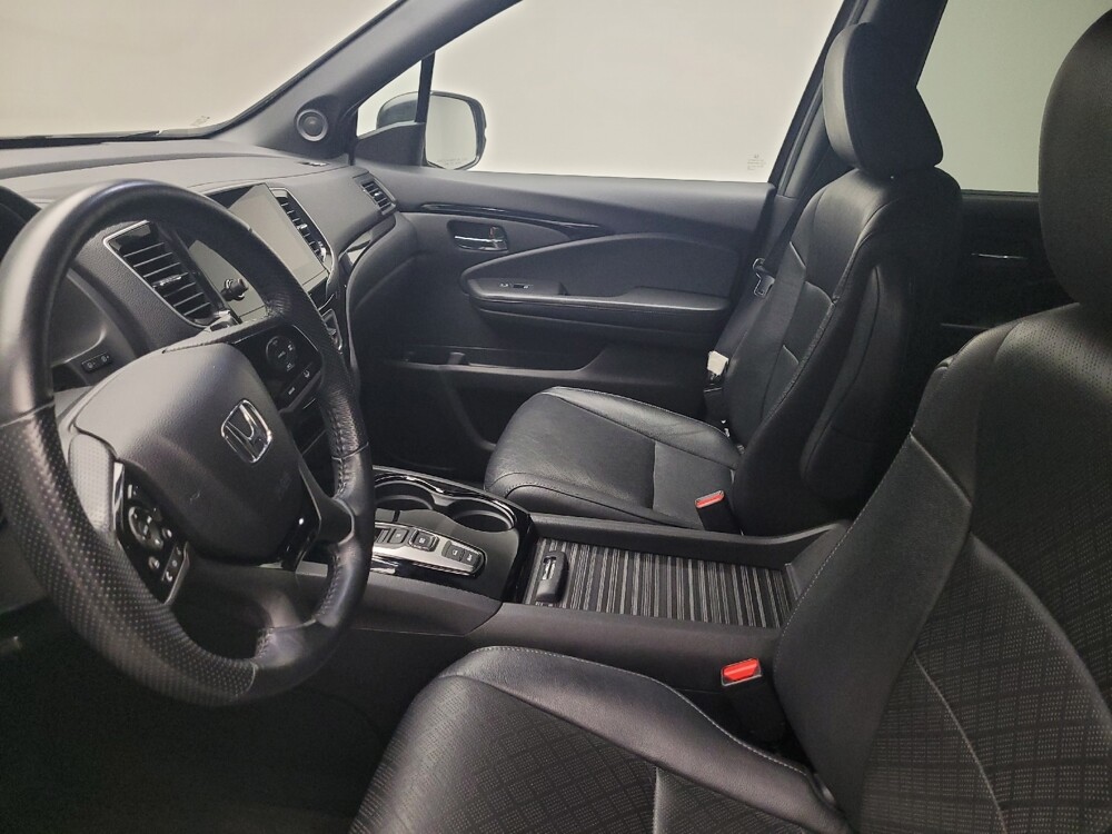 2019 Honda Passport in Eastpointe, MI 48021 - 18064993 17