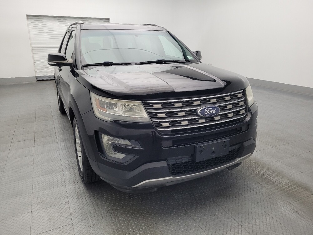 2017 Ford Explorer in Gainesville, FL 32609 - 18065012 14