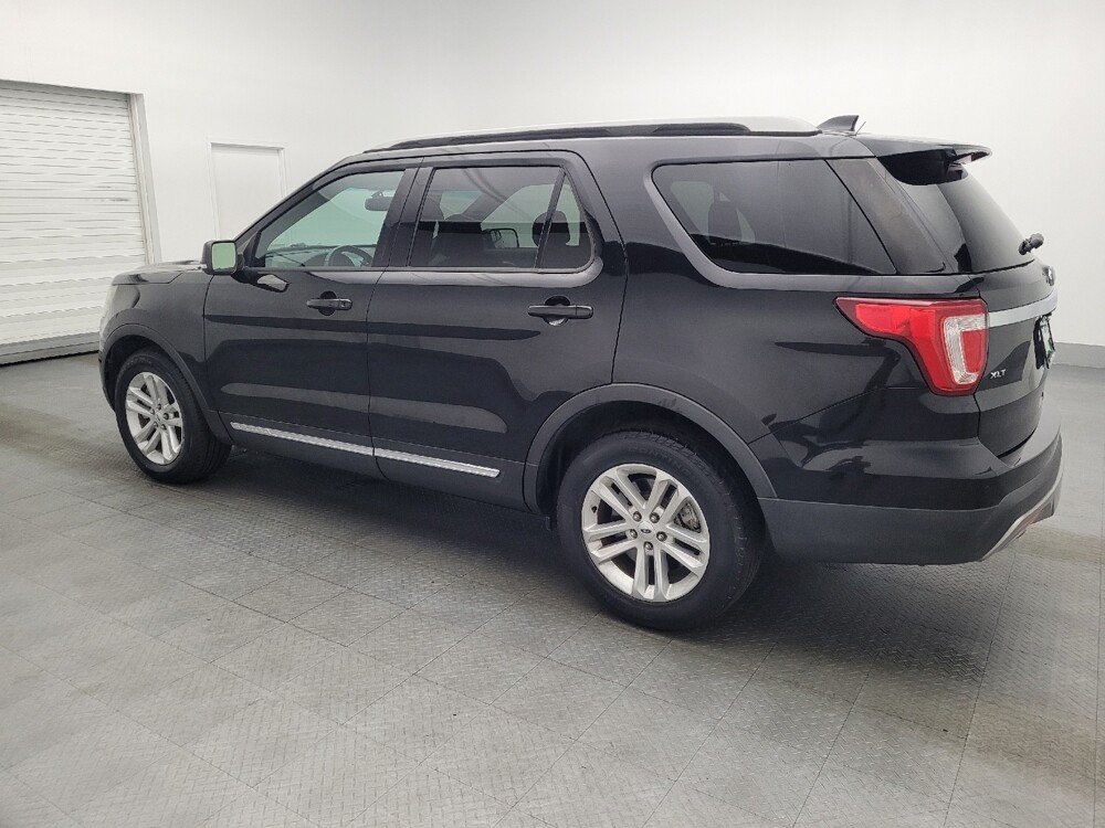 2017 Ford Explorer in Gainesville, FL 32609 - 18065012 3