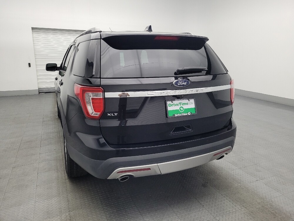 2017 Ford Explorer in Gainesville, FL 32609 - 18065012 6