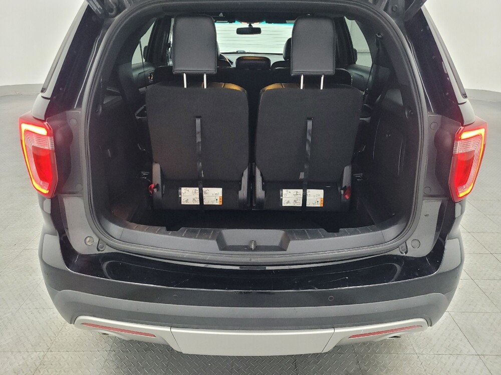 2017 Ford Explorer in Gainesville, FL 32609 - 18065012 29