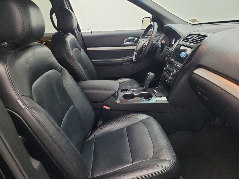 2017 Ford Explorer in Gainesville, FL 32609 - 18065012 21