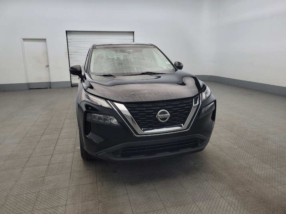 2021 Nissan Rogue in Pittsburgh, PA 15237 - 18065082 14