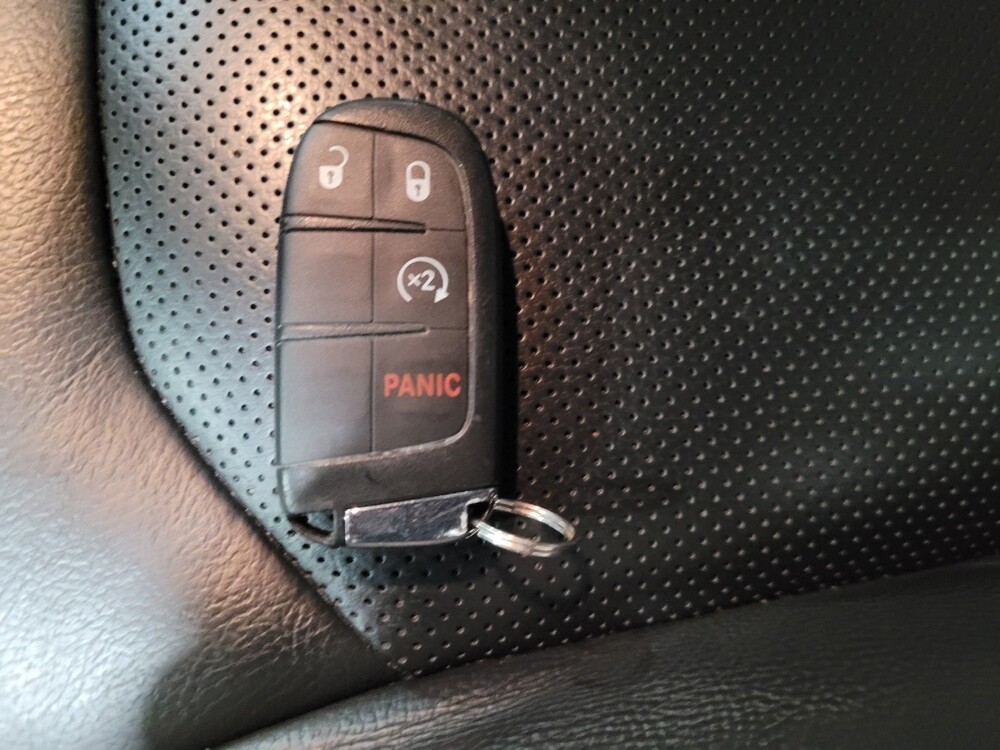 2018 Jeep Compass in Henrico, VA 23223 - 18065096 32