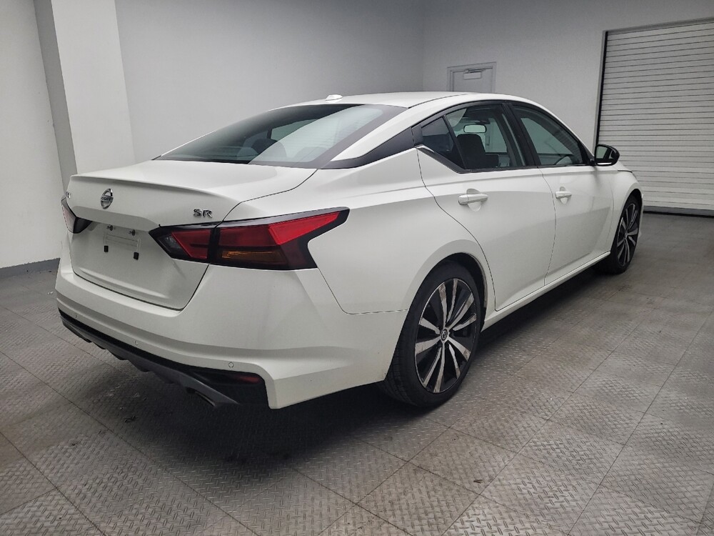 2022 Nissan Altima in St. Louis, MO 63125 - 18065137 10