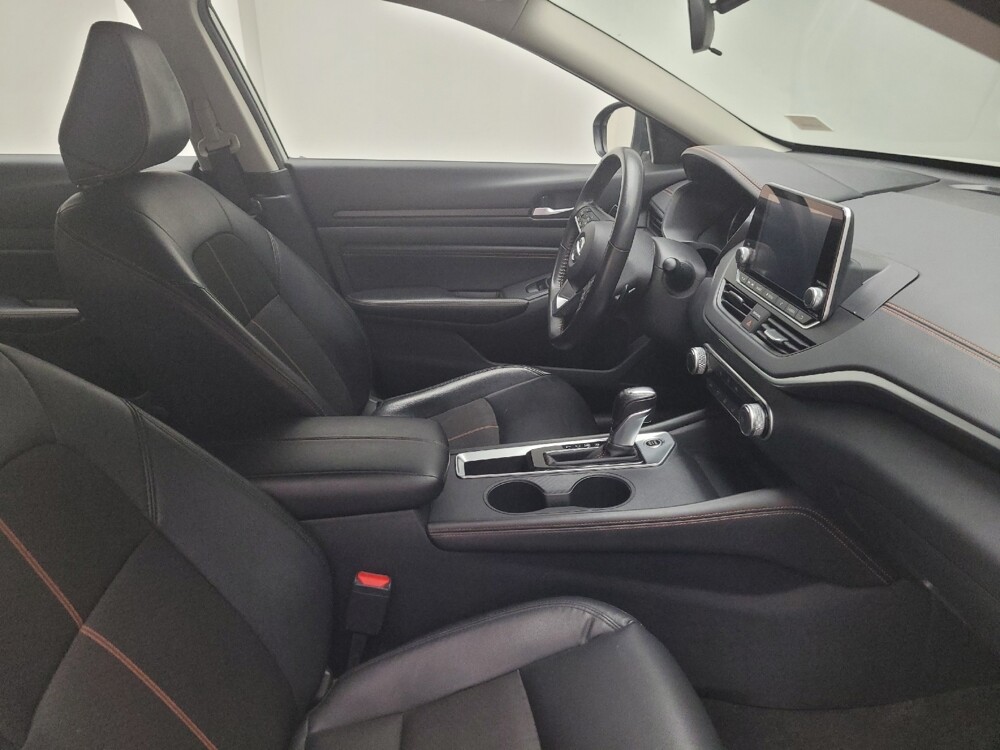2022 Nissan Altima in St. Louis, MO 63125 - 18065137 21